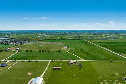 3020 Melton, Sanger, TX 76266 - Photo 3