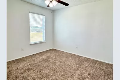 441 SW Thomas Street #B, Burleson, TX 76028 - Photo 11