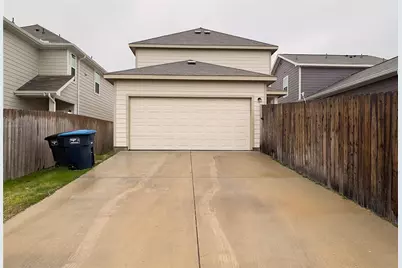 5565 Willamette Drive, Fort Worth, TX 76119 - Photo 5