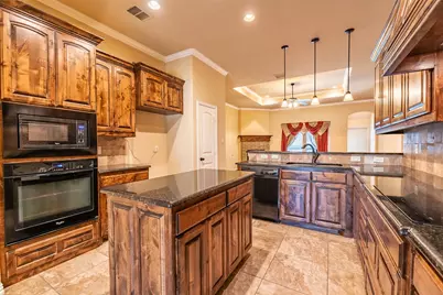 409 Corriente Trail, Azle, TX 76020 - Photo 3