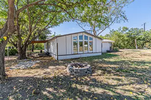 17381 Gaffield Rd, Justin, TX 76247 - Photo 31