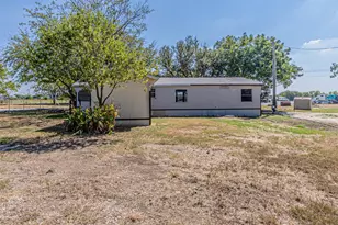 17381 Gaffield Rd, Justin, TX 76247 - Photo 35