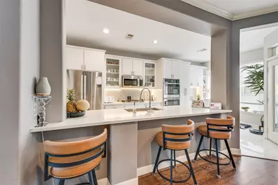 4904 Live Oak Street #302, Dallas, TX 75206 - Photo 9