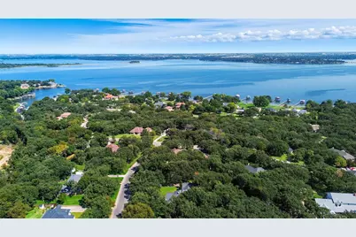 124 Westlake Woods Drive, Azle, TX 76020 - Photo 37