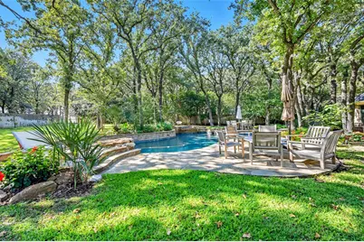 124 Westlake Woods Drive, Azle, TX 76020 - Photo 3