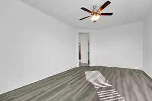 309 Emerald Creek Dr, Fort Worth, TX 76131 - Photo 23