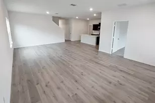 821 Lantana Ln, Pilot Point, TX 76258 - Photo 9