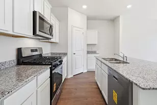 765 Tiger Lily Wy, Pilot Point, TX 76258 - Photo 19