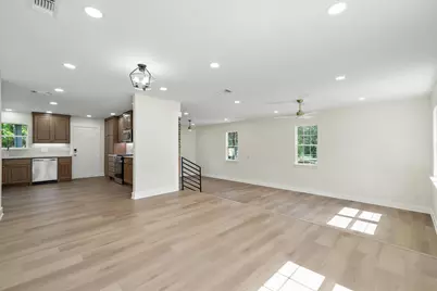 229 E Nevada, Van, TX 75790 - Photo 3