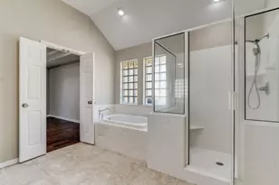 7108 Westover Dr, Granbury, TX 76049 - Photo 13