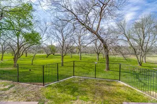 7108 Westover Dr, Granbury, TX 76049 - Photo 21
