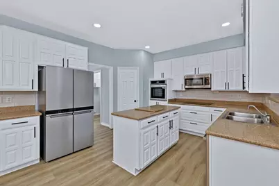 2505 Classic Court W, Bedford, TX 76021 - Photo 15