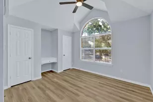 2505 Classic Ct W, Bedford, TX 76021 - Photo 29