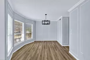 2505 Classic Ct W, Bedford, TX 76021 - Photo 5