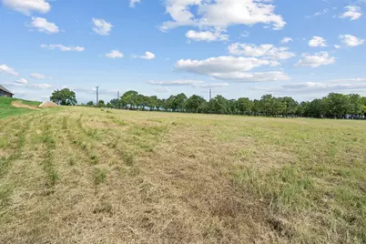 1052 N Agnes Road, Springtown, TX 76082 - Photo 3