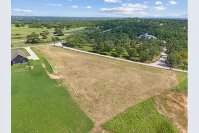 1052 N Agnes Road, Springtown, TX 76082 - Photo 9