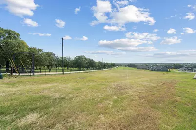 1052 N Agnes Road, Springtown, TX 76082 - Photo 7