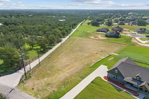 1052 N Agnes Rd, Springtown, TX 76082 - Photo 1