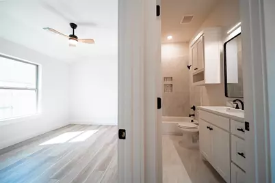 713 Raylan Street, Springtown, TX 76082 - Photo 27