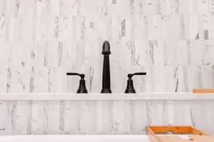 713 Raylan St, Springtown, TX 76082 - Photo 21