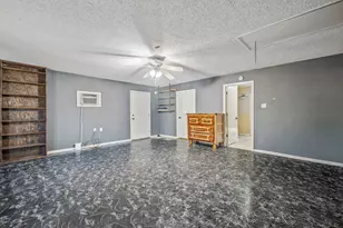 103 Spicewood Dr, Stephenville, TX 76401 - Photo 19