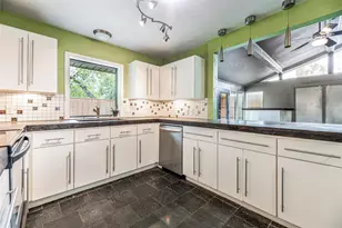 7111 Wild Valley Dr, Dallas, TX 75231 - Photo 17