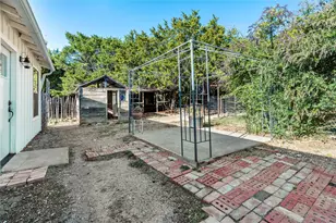 122 Tobacco Rd, Whitney, TX 76692 - Photo 17