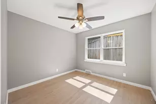 2215 Mack Ln, Dallas, TX 75227 - Photo 23