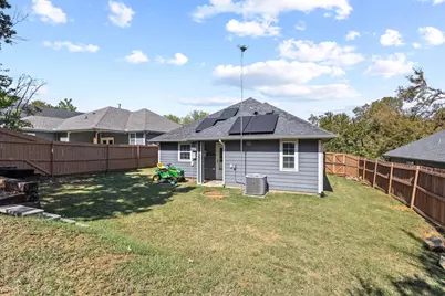 608 E Shepherd Street, Denison, TX 75021 - Photo 27