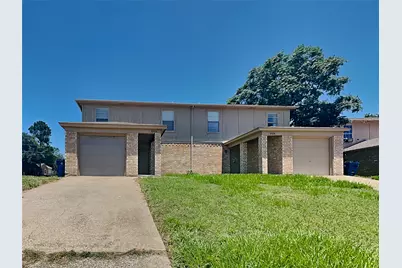 852 Summercrest Boulevard #B, Burleson, TX 76028 - Photo 1