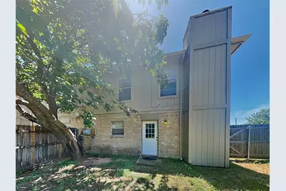 852 Summercrest Boulevard #B, Burleson, TX 76028 - Photo 13