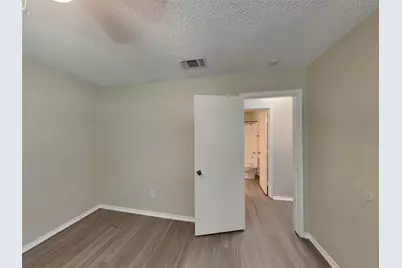 852 Summercrest Boulevard #B, Burleson, TX 76028 - Photo 9