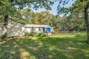 1021 Whispering Springs Dr, Tool, TX 75143 - Photo 17