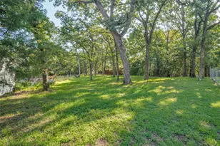 1021 Whispering Springs Dr, Tool, TX 75143 - Photo 15