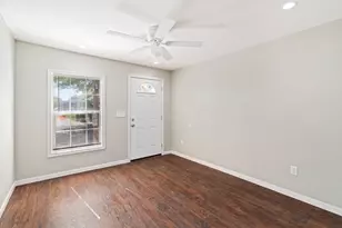 806 Metropolitan St, Ennis, TX 75119 - Photo 7