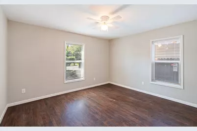 806 Metropolitan Street, Ennis, TX 75119 - Photo 21