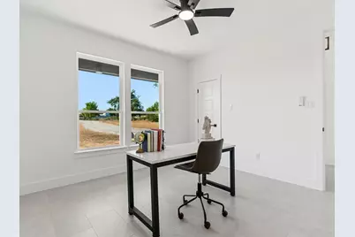 1621 County Road 4764, Boyd, TX 76023 - Photo 5