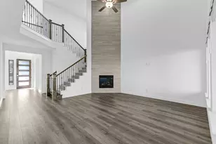 327 Trillium St, Oak Point, TX 75068 - Photo 3