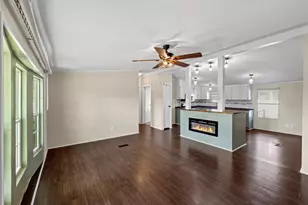 401 Barker St, Bowie, TX 76230 - Photo 9