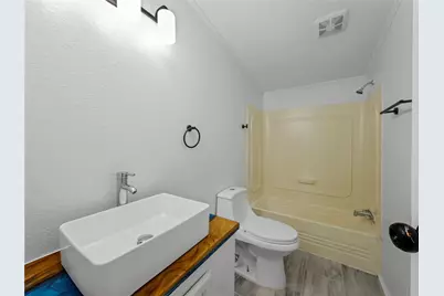 401 Barker Street, Bowie, TX 76230 - Photo 19