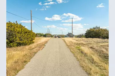 10079 Lakeview Court, Whitney, TX 76692 - Photo 13