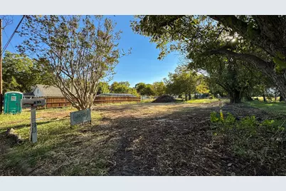 610 S 28th Street, Corsicana, TX 75110 - Photo 5