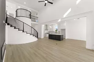 1701 Canals Dr, Little Elm, TX 75068 - Photo 9