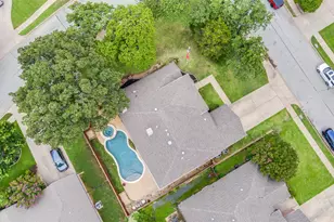 2804 Stonehurst Dr, Grapevine, TX 76051 - Photo 27