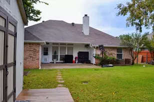 7825 Hightower Dr, North Richland Hills, TX 76182 - Photo 13