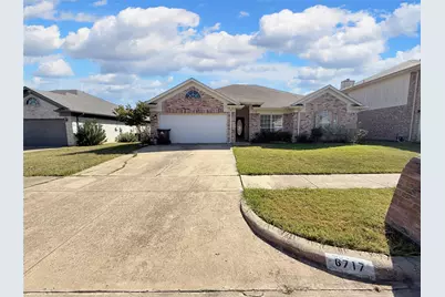 6717 Smallwood, Arlington, TX 76001 - Photo 1