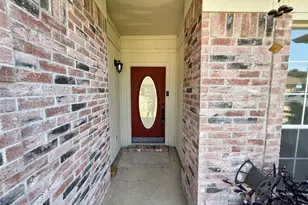 6717 Smallwood, Arlington, TX 76001 - Photo 3