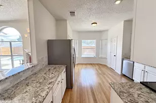 6717 Smallwood, Arlington, TX 76001 - Photo 9