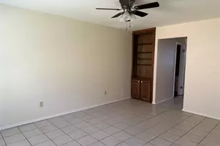 1294 Speight Ave, Waco, TX 76706 - Photo 15