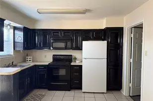 1294 Speight Ave, Waco, TX 76706 - Photo 3